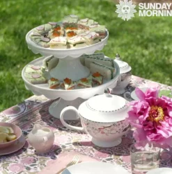 Pomegranate Inc Bohemian Floral Moss & Mauve Tablecloth Hot