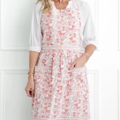 Pomegranate Inc Gardenia Vine Berry Apron Clearance