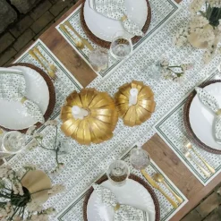 Pomegranate Inc India Hicks Home Palm Avenue Hunter Green Table Runner Discount