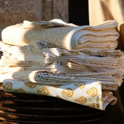 Pomegranate Inc India Hicks Home Seashell Golden Napkin | Set of 4 Hot