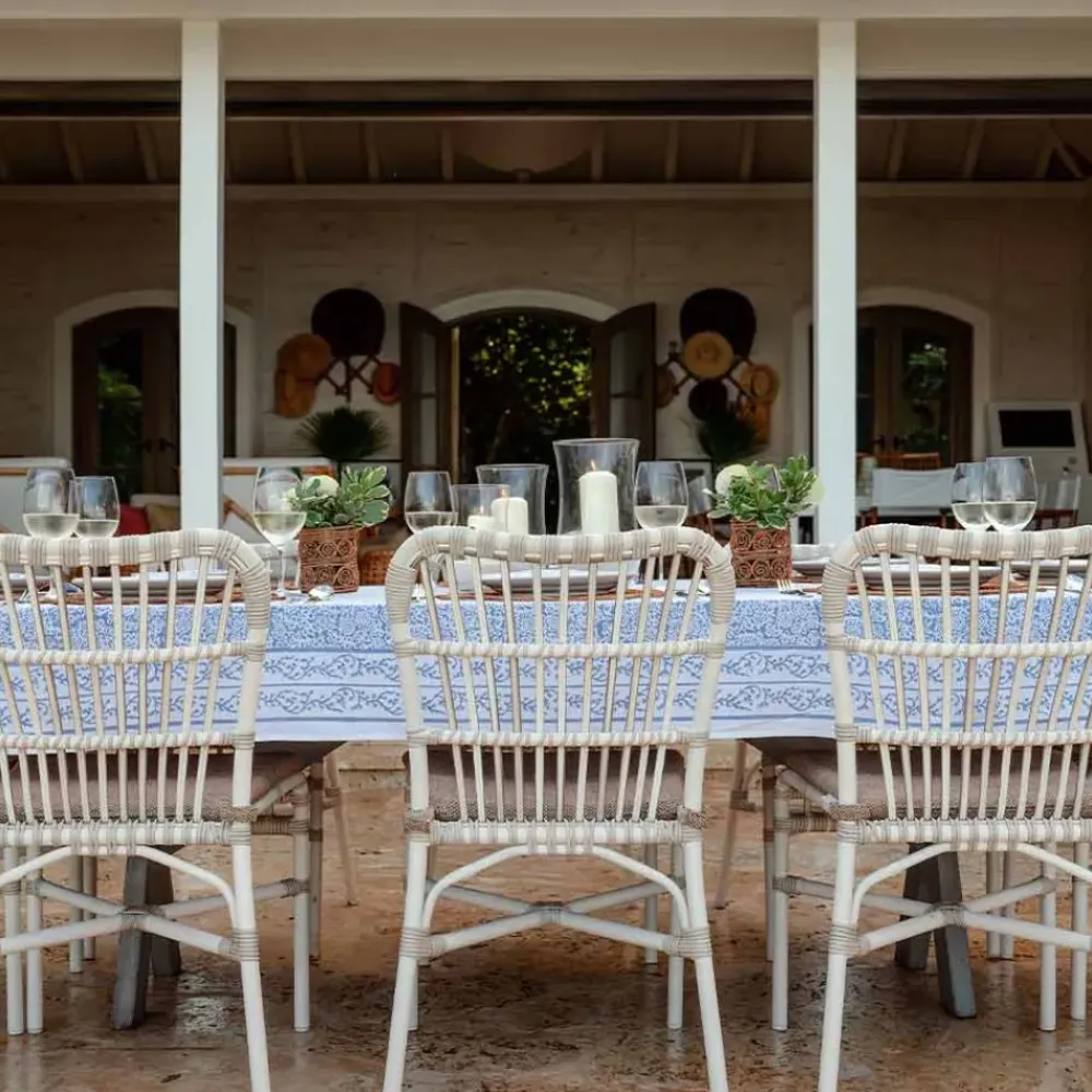 Pomegranate Inc Tapestry Blue Tablecloth New