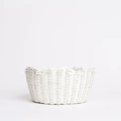 Pomegranate Inc White Wicker Scalloped Bowl New